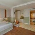 Au Lac Charner Hotel
