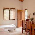 Villa Shade