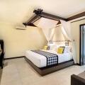 Legian Beach Hotel