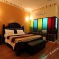 Banana Boutique Hotel