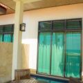 Borneo Beach Villas
