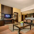 Time Oak Hotel & Suites