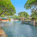 Legian Beach Hotel