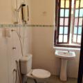 Cintamani Travellers Lodge