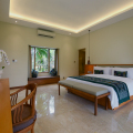 Japa Suites & Villas