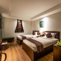 Au Lac Legend Hotel