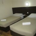 1 Baron Motel