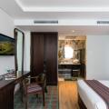 Au Lac Legend Hotel