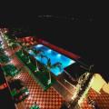 Grand Vatika Resort