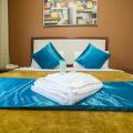Crystal Plaza Hotel