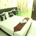 Apple 1 Hotel Gurney