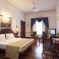 Queen's Hotel