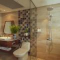 Au Lac Legend Hotel