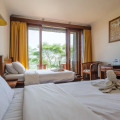 Lakeview Hotel & Restaurant