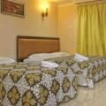 Penarak Bamboo Beach Motel