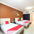 Crystal Plaza Hotel