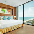 Yarra Ocean Suite Danang