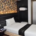 Signature Hotel