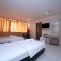 Safari Hotel