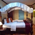 Hillcrest Villa