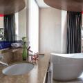 Jumeirah Creekside Hotel