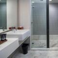 G Hotel Gurney