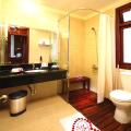 Golden Coast Resort & Spa