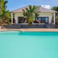 The Tahiti Beach Hotel