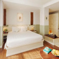 Au Lac Charner Hotel