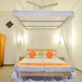 International Beach Hotel & Restaurant