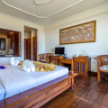 Lakeview Hotel & Restaurant