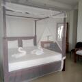 Happy Bay Guest House And Restaurant