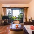 Nugraha Lovina Seaview Resort & Spa