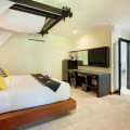 Legian Beach Hotel