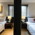 Au Lac Legend Hotel