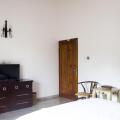 Villa White Queen