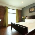 Crossroads Hotel