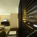 Pacific Regency Hotel Suites