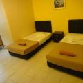 Eight Mentigi Guesthouse