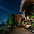 Au Lac Legend Hotel
