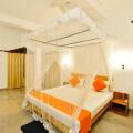 International Beach Hotel & Restaurant