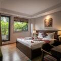Au Lac Legend Hotel