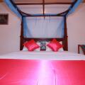 Budde's Beach Restaurant & Guesthouse