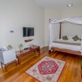 Noordin Street House