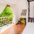 Mango House