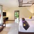 Legian Beach Hotel