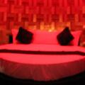 Love Inn Boutique Hotel