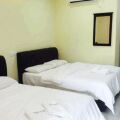 Penarak Bamboo Beach Motel