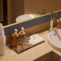 Fourteen Roses Boutique Hotel Legian