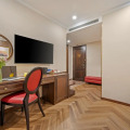 Golden Lotus Luxury Hotel Danang